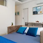 Relax Em Copacabana, Quarto E Sala, 150 Mt Da Praia, Cozinha, Maq De Lavar Roupa E Ar